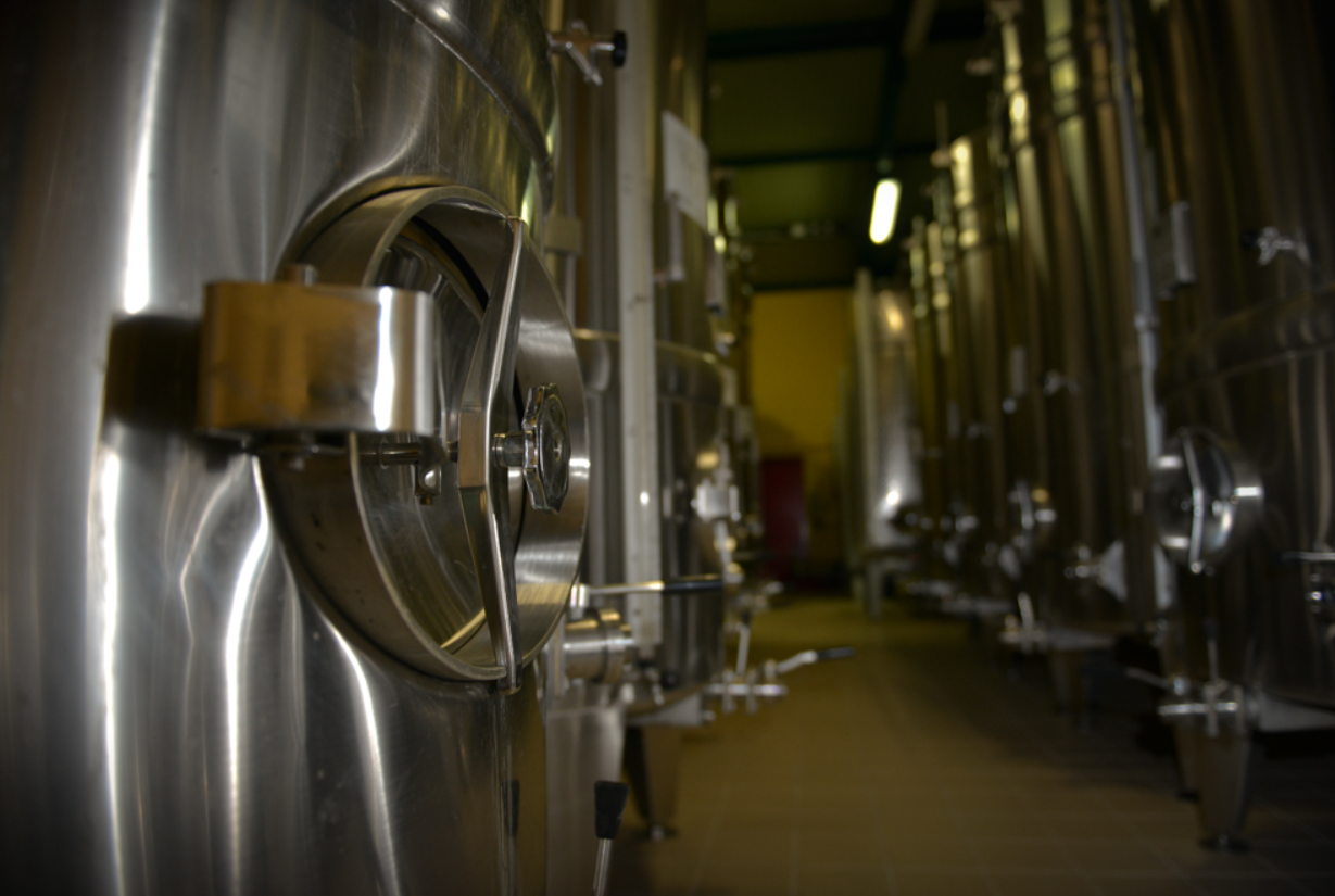 Grongnet Champagne Production - inox tanks