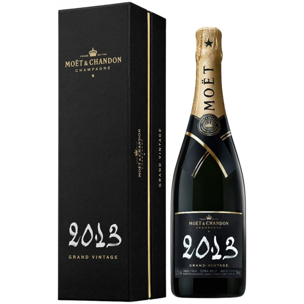 Moët & Chandon Grand Vintage 2013 Champagne with box
